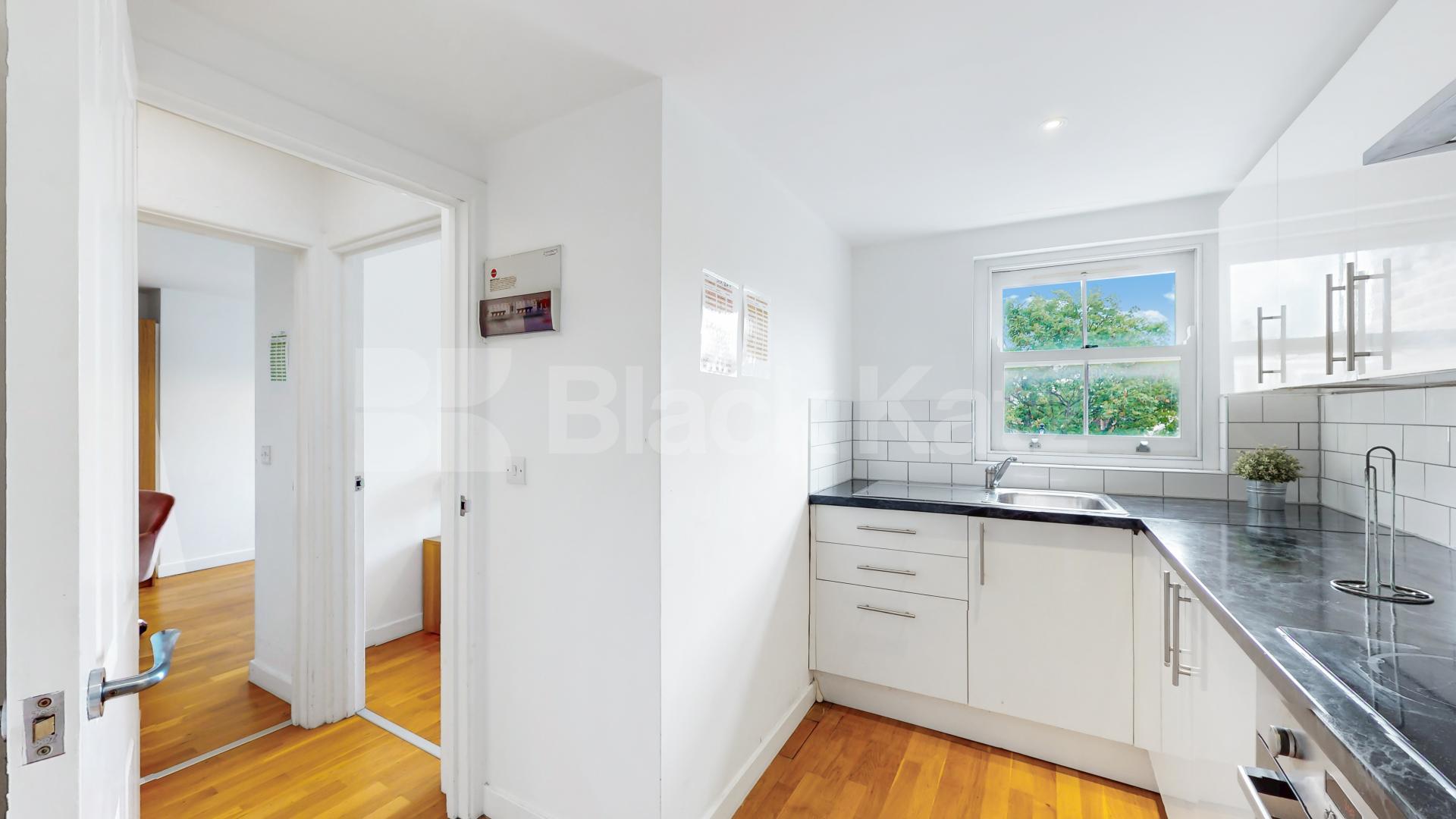 Refurbished Refurbished Two Bedroom Flat in Elegant Period Conversion Rochester Road, Camden